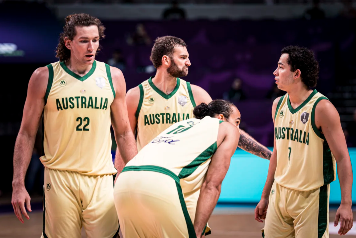 随着一场93-66结束 首支出局队诞生 中国男篮庆幸避开 新赛程如下